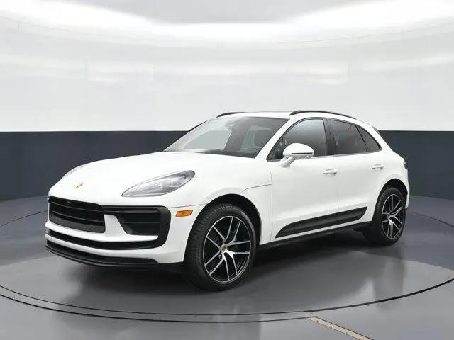 2022 Porsche Macan Base for sale in Miami, FL