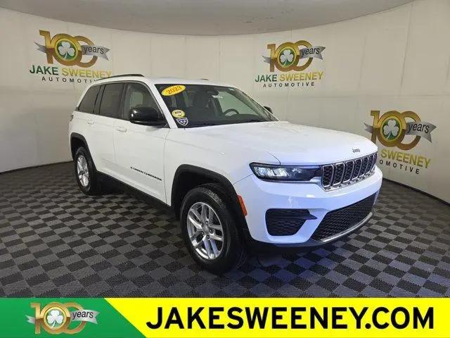 2023 Jeep Grand Cherokee Laredo 4x4 for sale in Cincinnati, OH