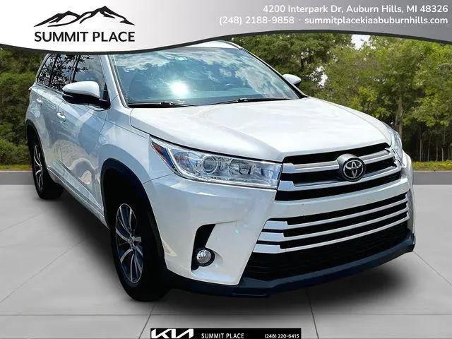 2018 Toyota Highlander XLE for sale in Auburn Hills, MI