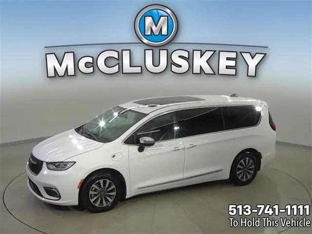 2023 Chrysler Pacifica Hybrid Limited for sale near Cincinnati, OH