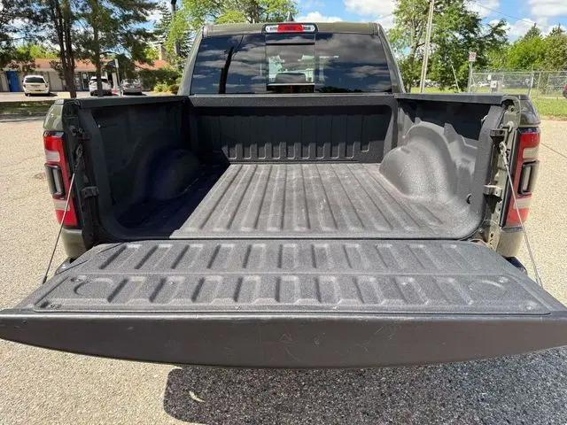 2021 Ram 1500 Big Horn Crew Cab 4x4 5'7" Box