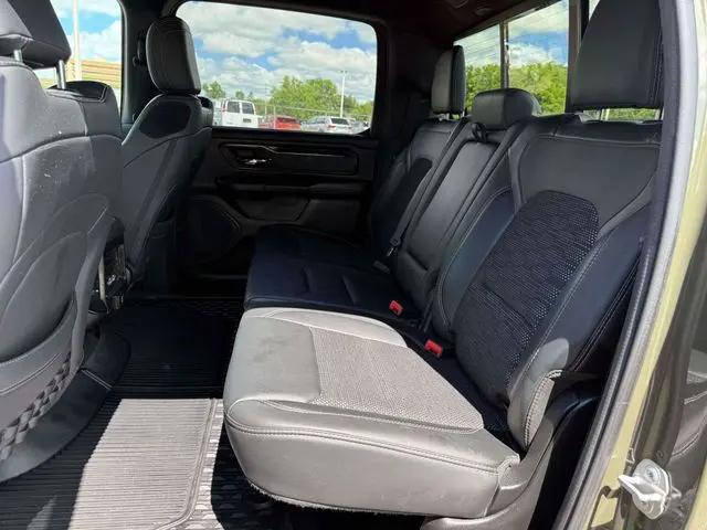 2021 Ram 1500 Big Horn Crew Cab 4x4 5'7" Box