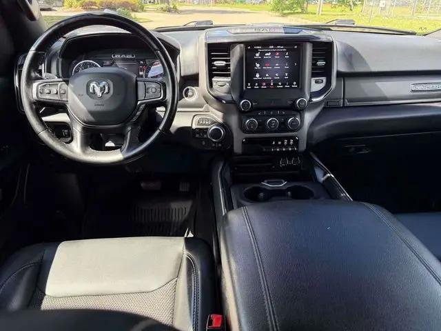 2021 Ram 1500 Big Horn Crew Cab 4x4 5'7" Box