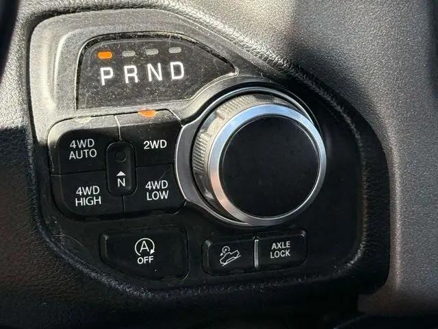 2021 Ram 1500 Big Horn Crew Cab 4x4 5'7" Box