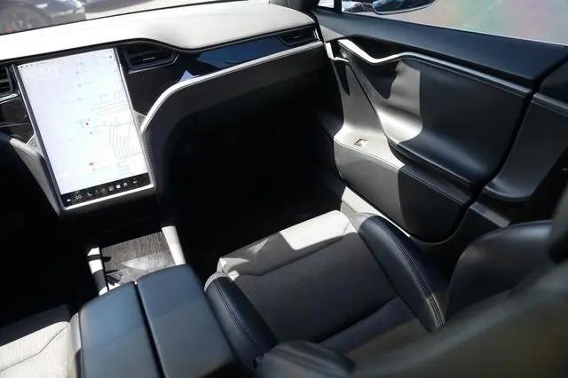 2018 Tesla Model S 75D