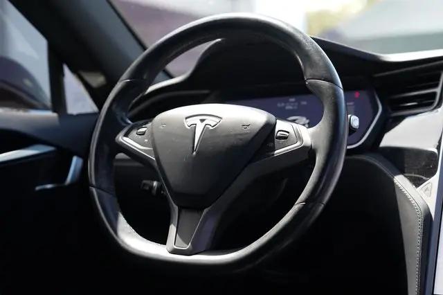 2018 Tesla Model S 75D