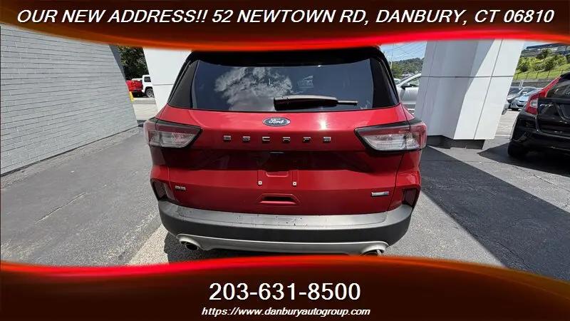 2020 Ford Escape SE