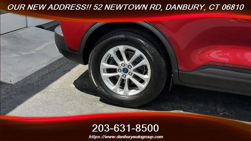 2020 Ford Escape SE