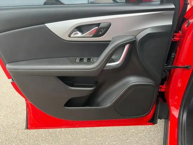 2025 Chevrolet Blazer AWD 2LT
