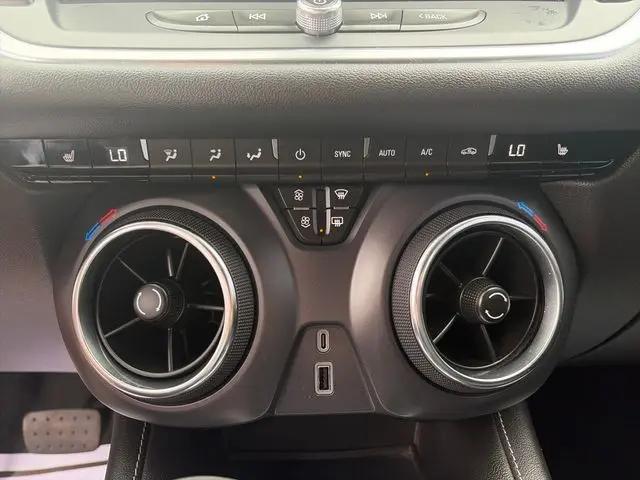2025 Chevrolet Blazer AWD 2LT