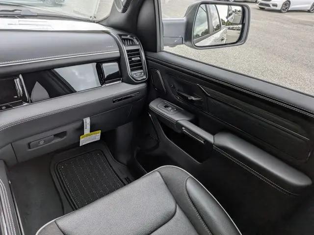 2026 Ram 1500 Limited Crew Cab 4x4 57 Box