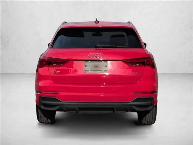 2025 Audi Q3 Premium 45 TFSI S line quattro Tiptronic