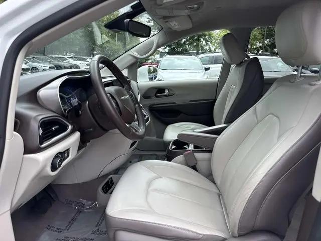 2018 Chrysler Pacifica Touring L