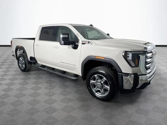 2026 GMC Sierra 2500HD Crew Cab, Standard Bed, SLE, 4WD for sale in Selma, CA