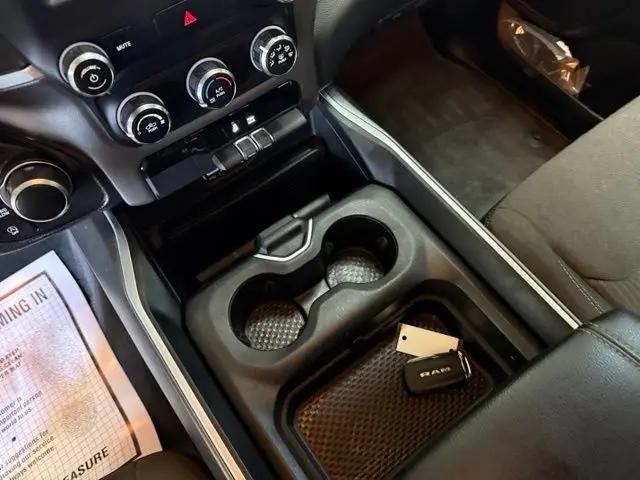 2021 Ram 1500 Big Horn Crew Cab 4x4 5'7" Box