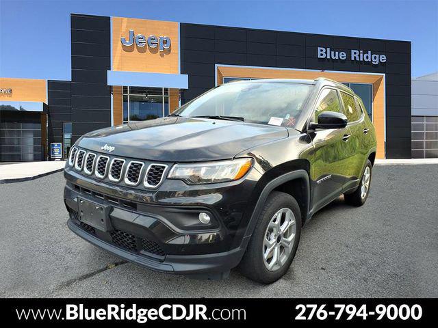 2025 Jeep Compass Latitude 4x4 2025 Jeep Compass Latitude 4x4