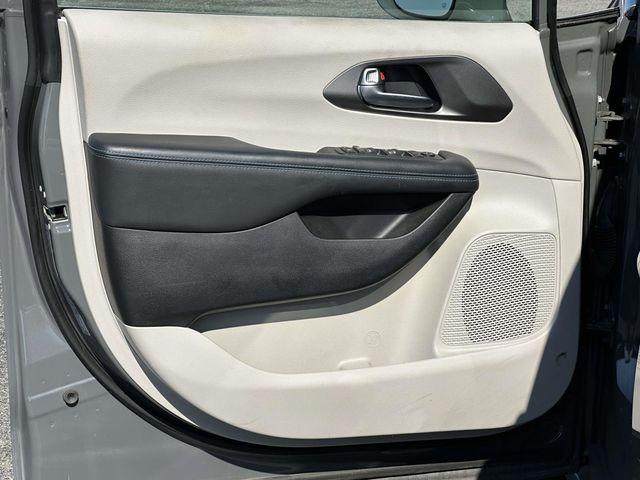 2021 Chrysler Pacifica Touring