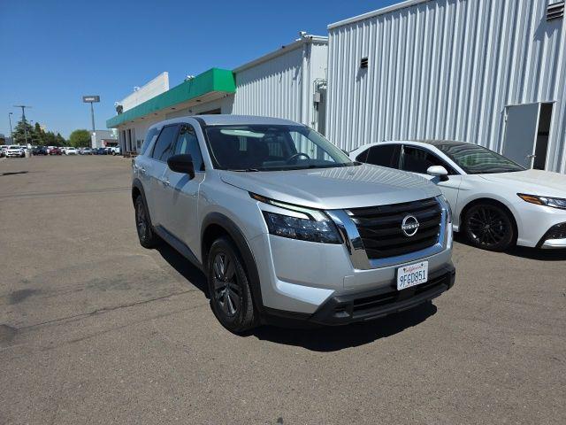 2023 Nissan Pathfinder S 4WD for sale in Selma, CA