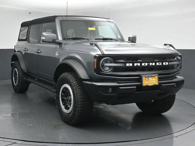 2024 Ford Bronco Outer Banks for sale in Naperville, IL