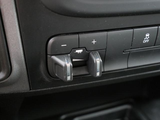 2018 Ram 2500 Tradesman Crew Cab 4x4 64 Box