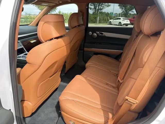 2027 Genesis GV80 2.5T Prestige