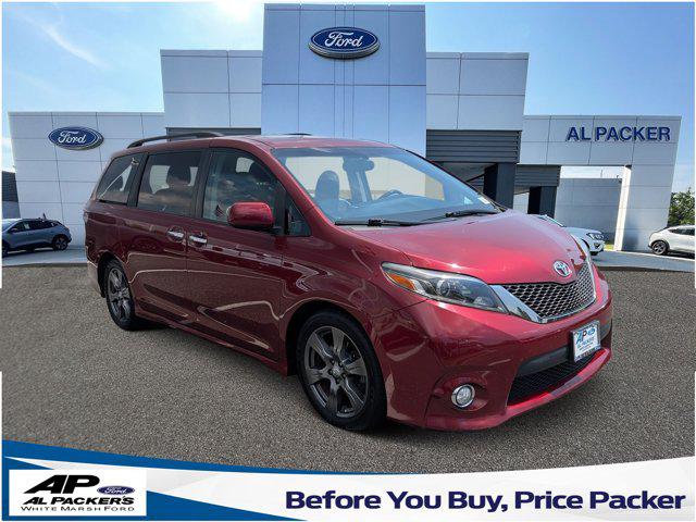 2017 Toyota Sienna SE Premium 8 Passenger for sale in Middle River, MD