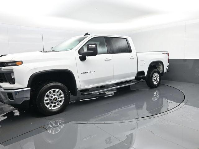 2025 Chevrolet Silverado 2500HD 4WD Crew Cab Standard Bed LT for sale in Grafton, WV