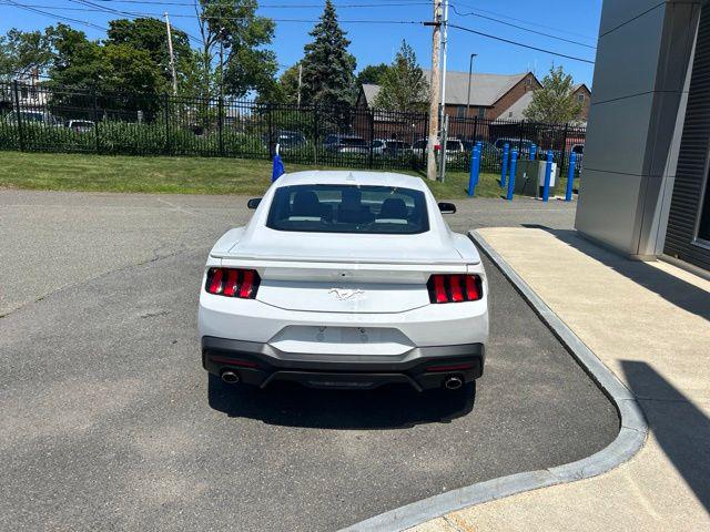 2024 Ford Mustang EcoBoost Fastback