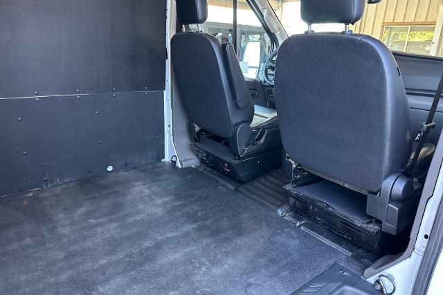 2025 Ford Transit Cargo Van 148 WB High Roof Extended Carg