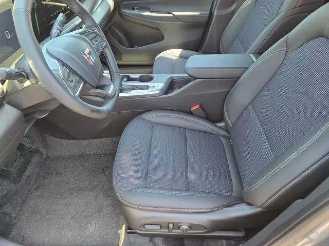 2026 Buick NV Preferred FWD