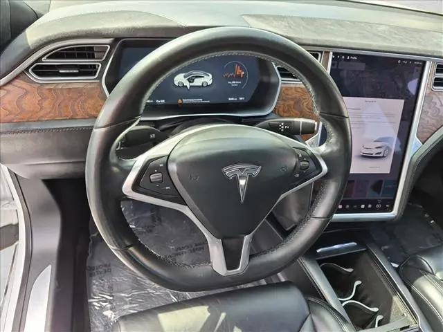 2017 Tesla Model S 90D