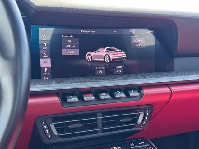 2021 Porsche 911 Targa 4S