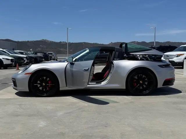 2021 Porsche 911 Targa 4S