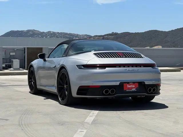 2021 Porsche 911 Targa 4S
