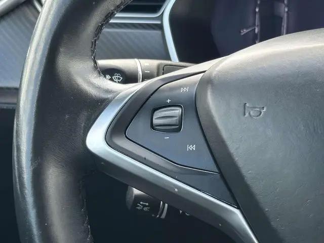 2016 Tesla Model S 75D