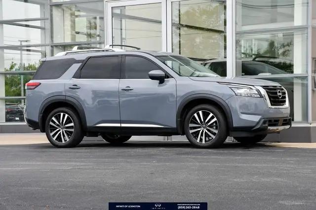 2025 Nissan Pathfinder Platinum 4WD for sale in Lexington, KY