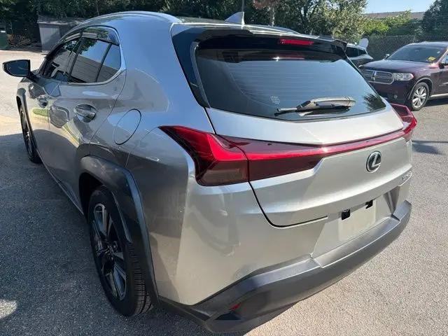 2021 Lexus UX 200 UX 200