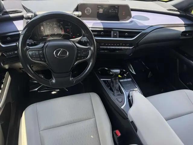 2021 Lexus UX 200 UX 200
