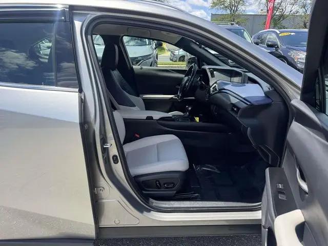 2021 Lexus UX 200 UX 200