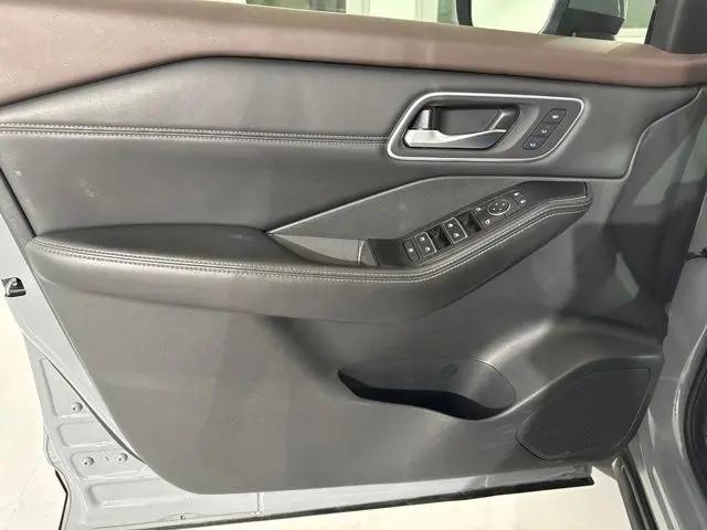 2021 Nissan Rogue SL FWD