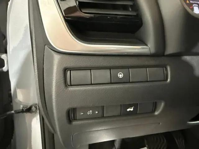 2021 Nissan Rogue SL FWD