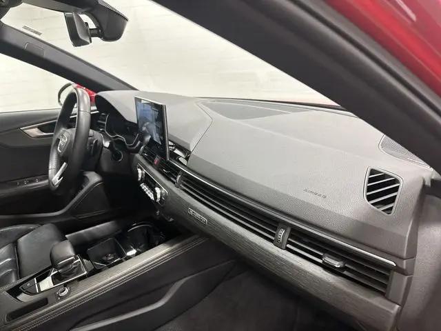 2023 Audi A4 Premium Plus 45 TFSI S line quattro S tronic