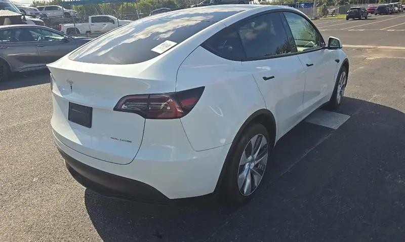 2023 Tesla Model Y Long Range Dual Motor All-Wheel Drive