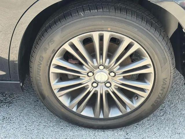 2014 Chrysler 300 AWD