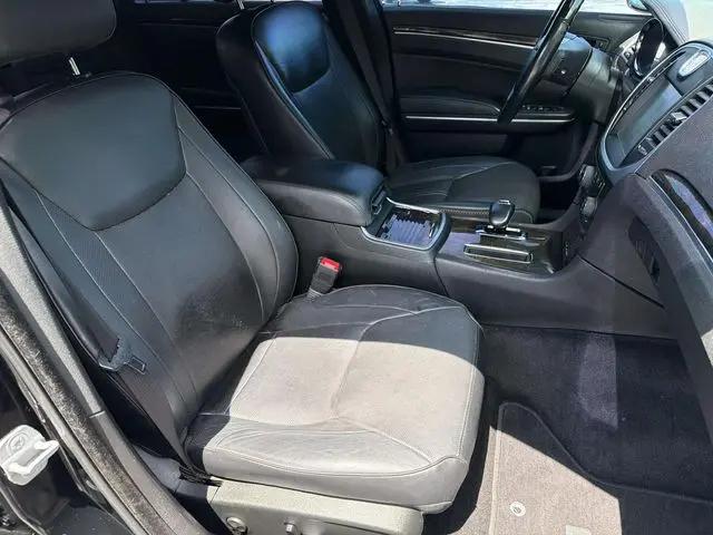 2014 Chrysler 300 AWD