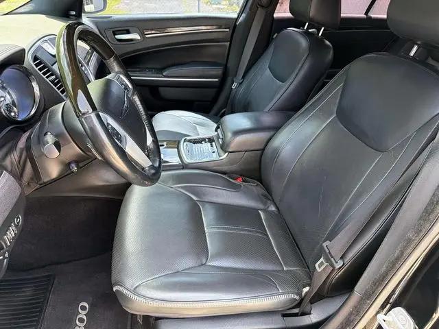 2014 Chrysler 300 AWD