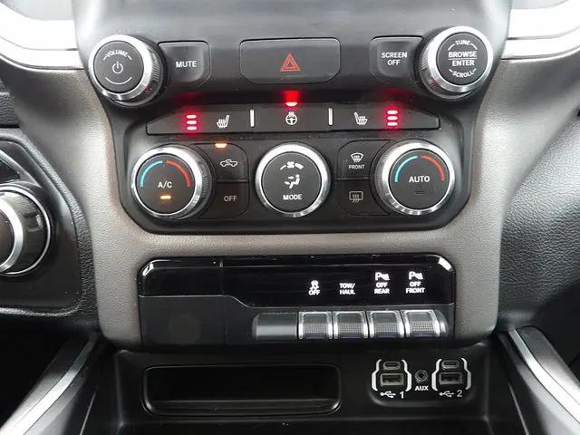 2020 Ram 1500 Big Horn Crew Cab 4x4 57 Box