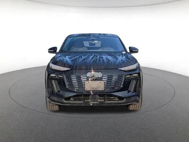 2027 Audi Q6 e-tron Sportback Premium quattro
