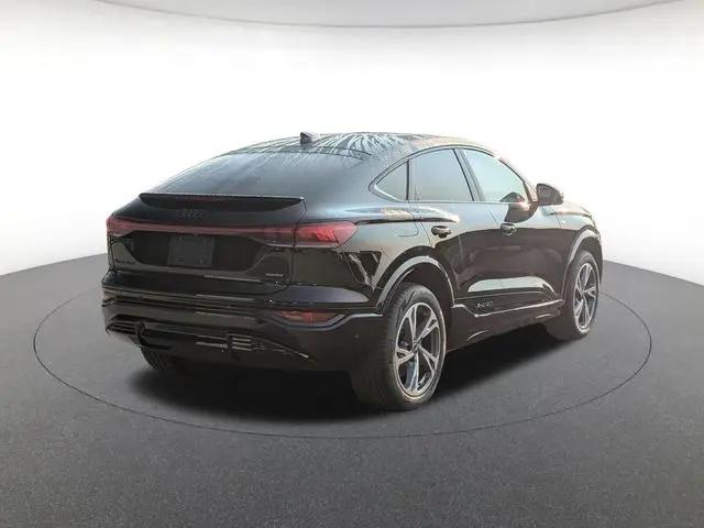 2027 Audi Q6 e-tron Sportback Premium quattro