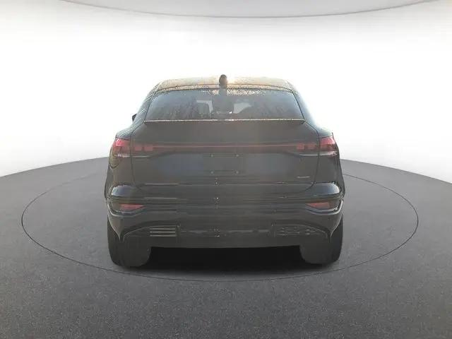 2027 Audi Q6 e-tron Sportback Premium quattro